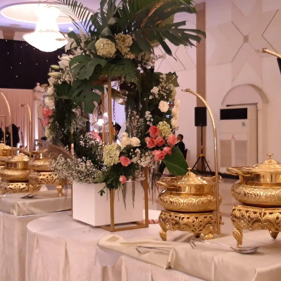 sajian adelia catering meja prasmanan pernikahan bogor